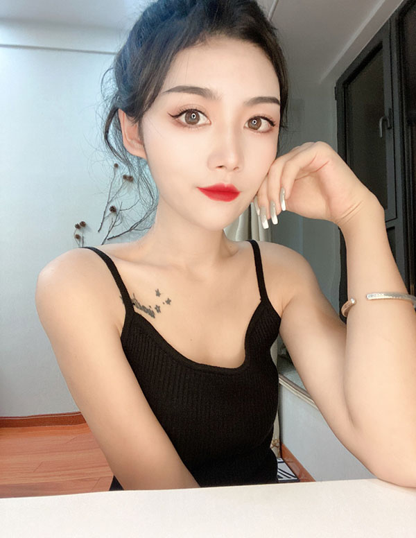 首尔预约商务模特