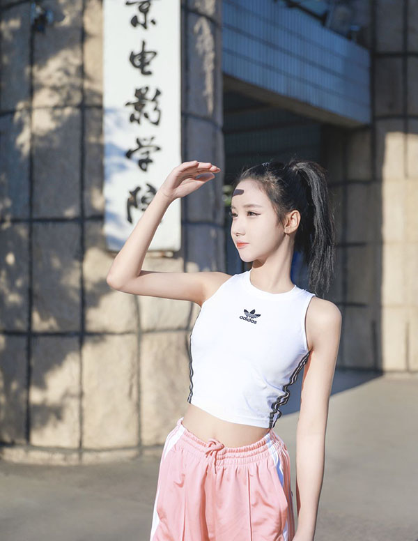 迪拜高端模特微信